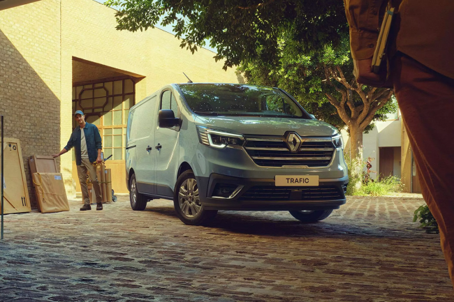 RENAULT TRAFIC